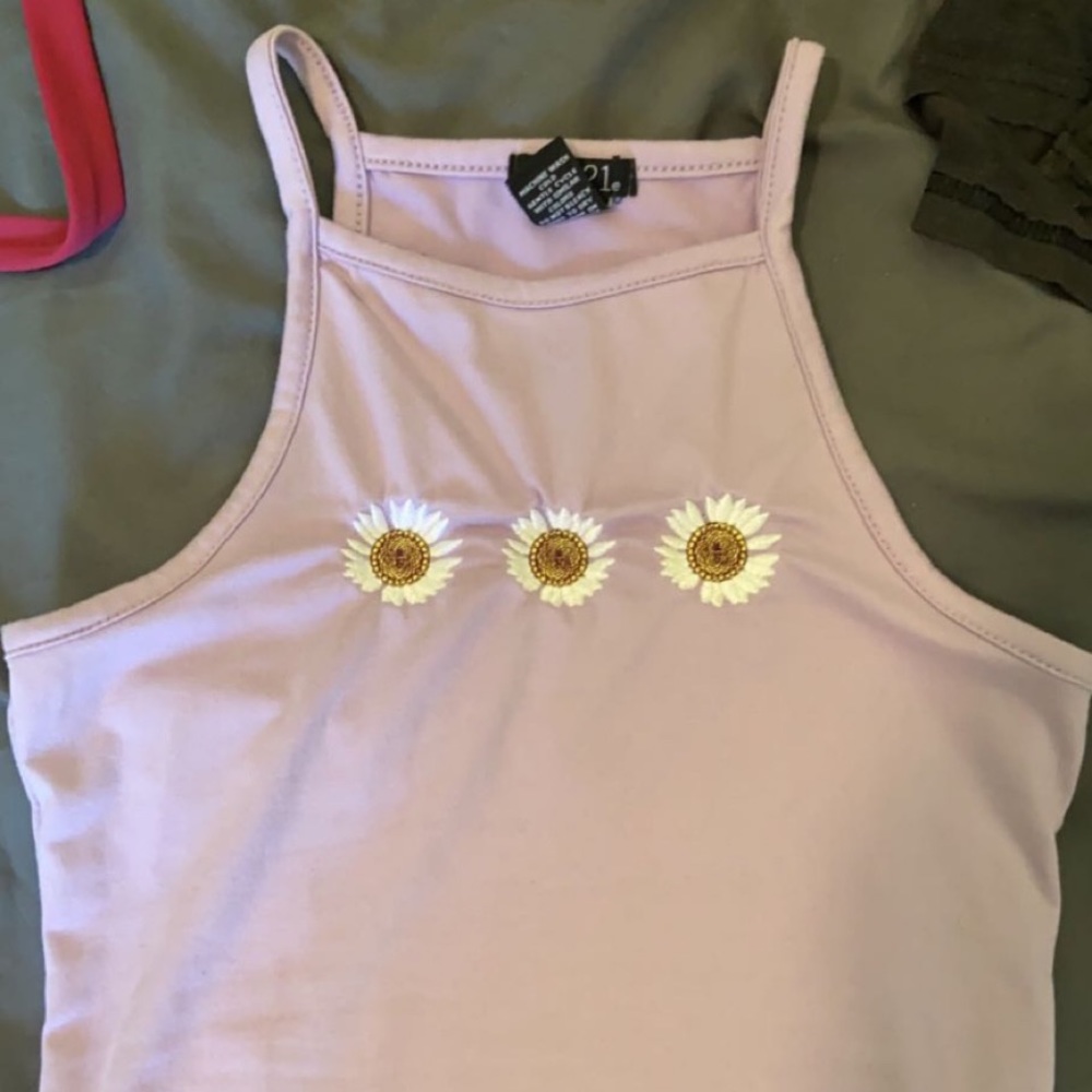 Purple daisy crop shirt